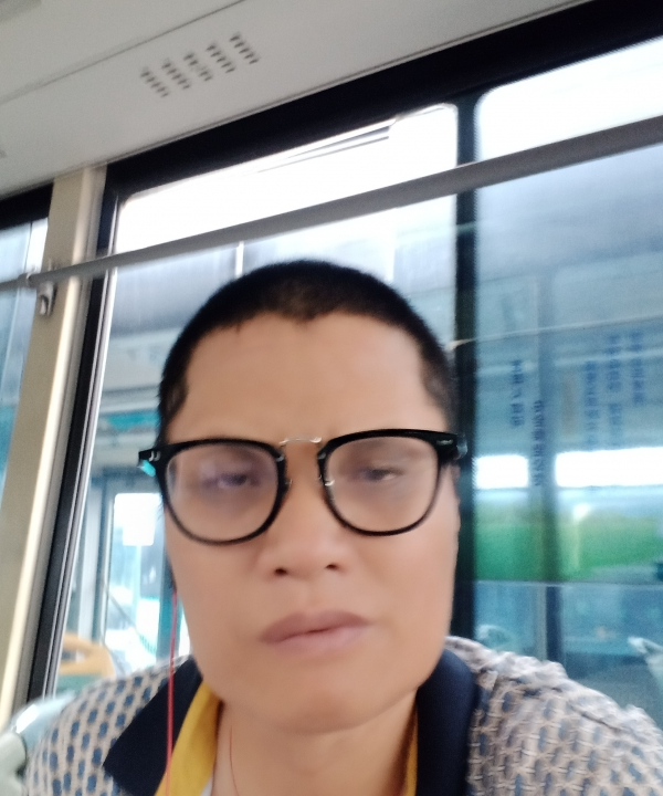 吴wuchangg，男,年龄：52岁，婚况：离异，
