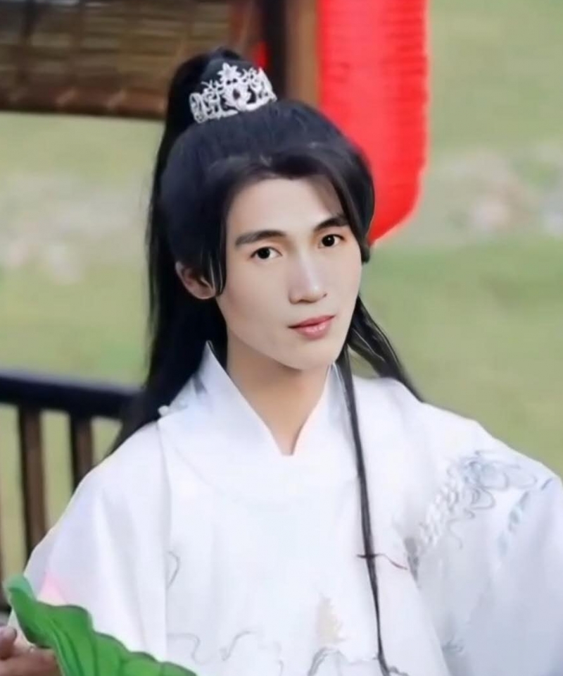 一路向阳待花期，男,年龄：34岁，婚况：离异，