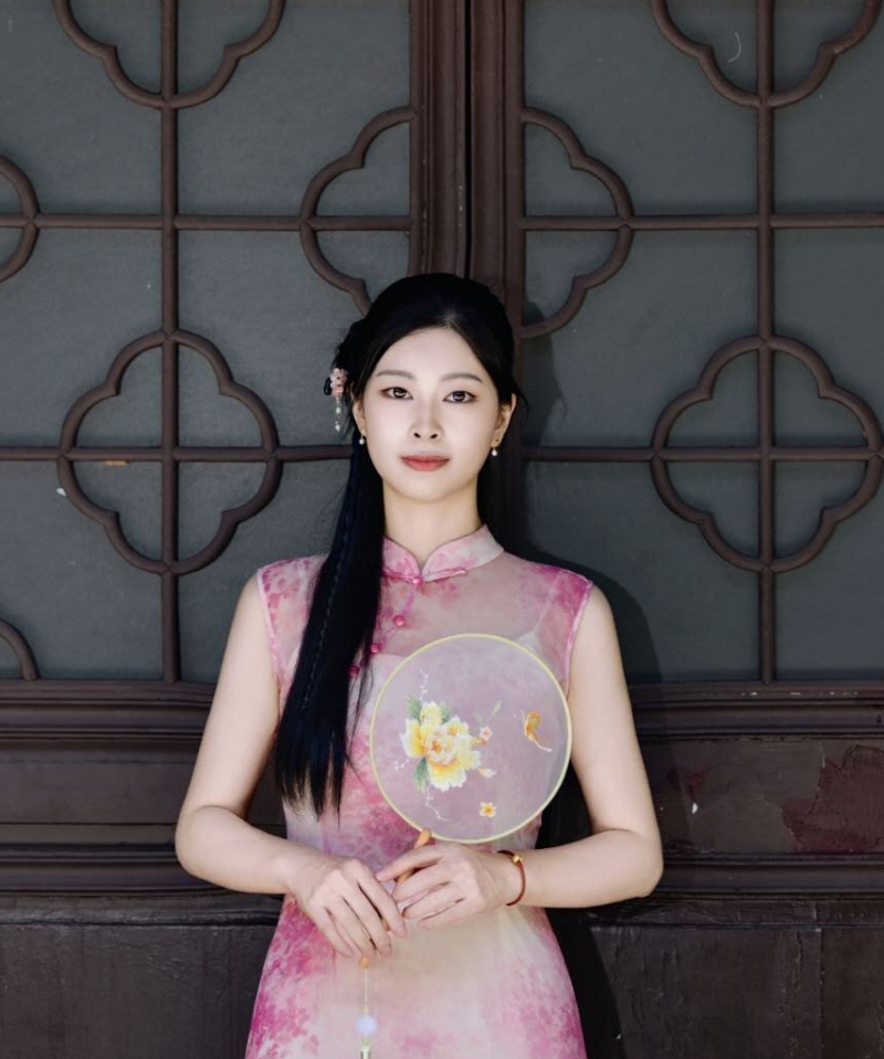 是蘑菇吖，女,年龄：35岁，婚况：未婚，