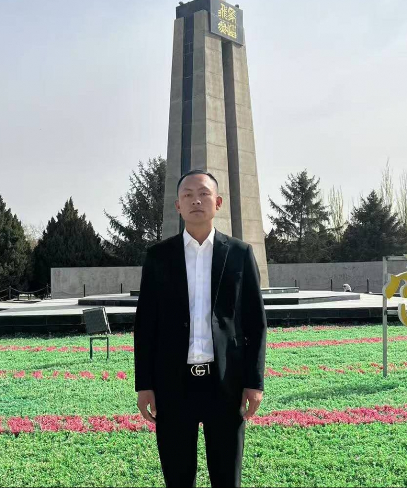 zhangdecai1512，男,年龄：32岁，婚况：未婚，