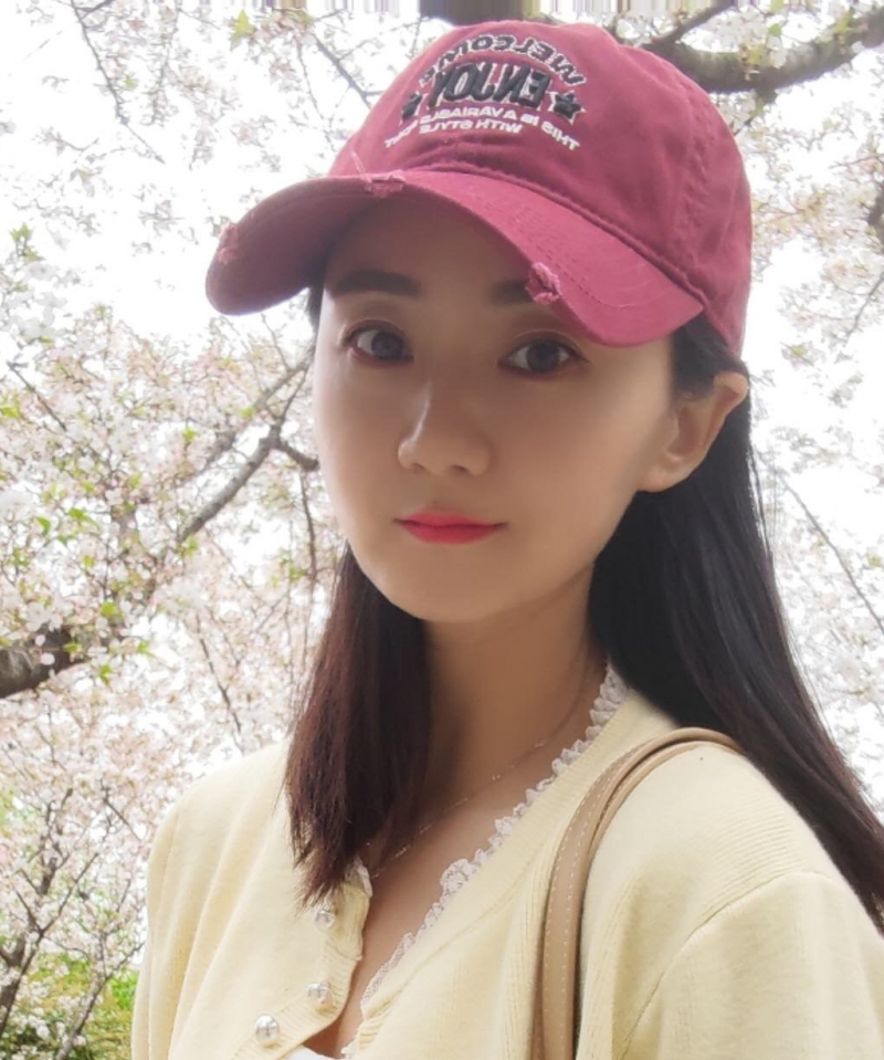 花开半夏w676，女,年龄：38岁，婚况：离异，职业：普通员工