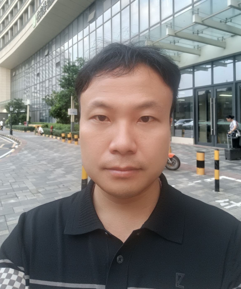 沐兰，男,年龄：37岁，收入：8-12万，婚况：未婚，职业：技术员