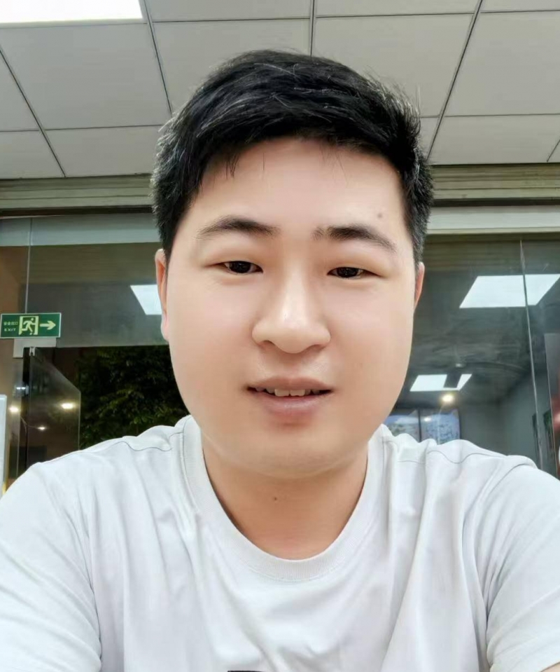 恒烽五金，男,年龄：36岁，收入：40-55万，婚况：离异，职业：个体老板